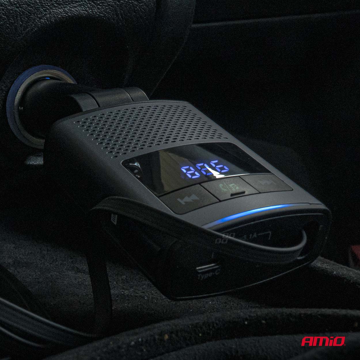 Avtomobilski FM oddajnik, 1x USB-A, 1x USB-C, 12V 24V, AMIO-04656 - slika 2
